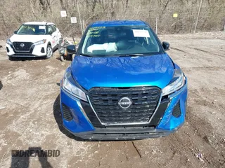 2024 Nissan Kicks S with VIN 3N1CP5BV1RL579789, listed as a IAAI auction lot 41857539 with 1,931 mi miles and . Bid and sale history available at carsss.com. Image 12.
