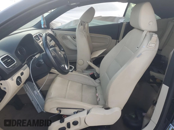 2015 Volkswagen Eos Komfort with VIN WVWBW8AH8FV002052, listed as a Copart auction lot 76487114 with Not Provided miles and Salvage Title. Bid and sale history available at DreamBid. Image 7.