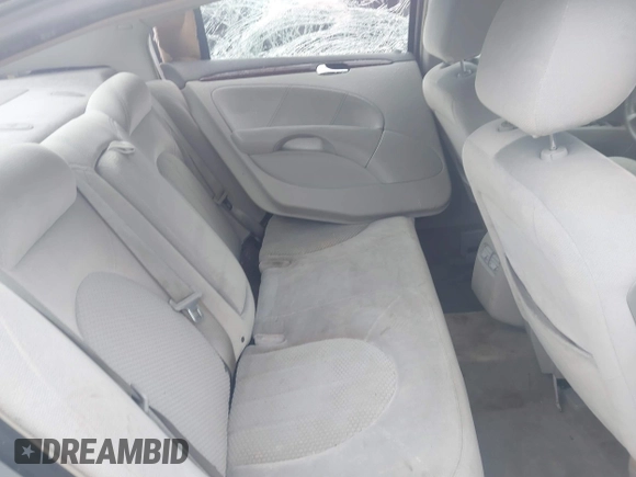 2009 Buick Lucerne CX with VIN 1G4HP57119U147164, listed as a IAAI auction lot 41533242 with 159,588 mi miles and . Bid and sale history available at DreamBid. Image 8.