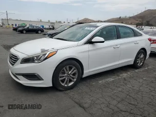 2016 Hyundai Sonata SE z VIN 5NPE24AF9GH369351, wystawiony jako Copart lot #59766145 z przebiegiem 100 888 mil mil oraz Czysty tytuł • Clean title. Historia ofert i sprzedaży dostępna na DreamBid. Obrazek 1.