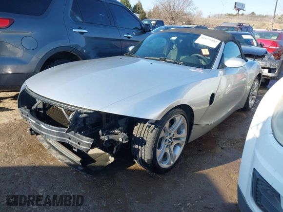 2003 BMW Z4 3.0i с VIN 4USBT53463LU04915, выставлен на аукционе IAAI как лот 41675402 с пробегом 69 036 миль миль и . История ставок и продаж доступна на DreamBid. Изображение 2.