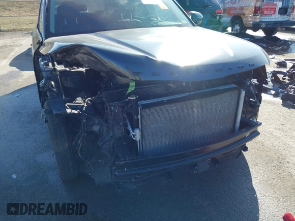 2022 Kia Telluride SX with VIN 5XYP5DHC3NG280360, listed as a IAAI auction lot 41707771 with 30,908 mi miles and . Bid and sale history available at DreamBid. Image 6.