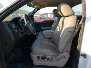 2009 Ford F-150 XL z VIN 1FTRF14W49KA82830, wystawiony jako Copart lot #78040624 z przebiegiem 58 364 mil mil oraz Nie do naprawy • Non repairable. Historia ofert i sprzedaży dostępna na DreamBid. Obrazek 7.