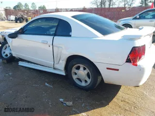 2001 Ford Mustang Standard with VIN 1FAFP40411F243241, listed as a IAAI auction lot 41281653 with 238,524 mi miles. Bid and sale history available at carsss.com. Image 3.