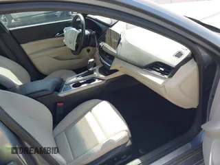 2022 Cadillac CT4 Premium Luxury z VIN 1G6DB5RK6N0118383, wystawiony jako IAAI lot #42042326 z przebiegiem 56 310 mil mil oraz . Historia ofert i sprzedaży dostępna na DreamBid. Obrazek 5.