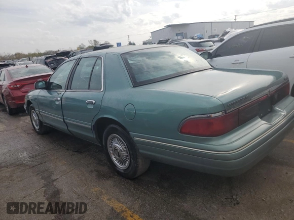 1997 Mercury Grand Marquis GS z VIN 2MELM74W7VX687221, wystawiony jako Copart lot #78665224 z przebiegiem 226 077 mil mil oraz Szkoda całkowita • Salvage title. Historia ofert i sprzedaży dostępna na DreamBid. Obrazek 2.