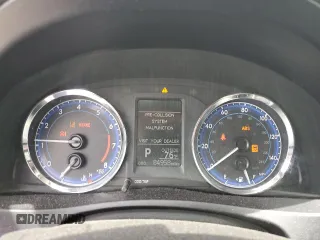 2019 Toyota Corolla L z VIN 5YFBURHE5KP925500, wystawiony jako Copart lot #56594575 z przebiegiem 84 958 mil mil oraz Szkoda całkowita • Salvage title. Historia ofert i sprzedaży dostępna na DreamBid. Obrazek 9.
