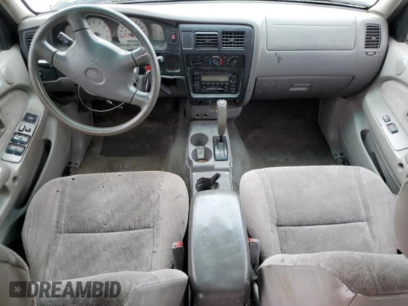 2003 Toyota Tacoma PreRunner z VIN 5TEGN92N83Z248336, wystawiony jako Copart lot #61732895 z przebiegiem 175 673 mil mil oraz Czysty tytuł • Clean title. Historia ofert i sprzedaży dostępna na DreamBid. Obrazek 8.