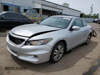 2012 Honda Accord EX z VIN 1HGCS1B71CA010690, wystawiony jako Copart lot #57951445 z przebiegiem 119 422 mil mil oraz Szkoda całkowita • Salvage title. Historia ofert i sprzedaży dostępna na DreamBid. Obrazek 1.