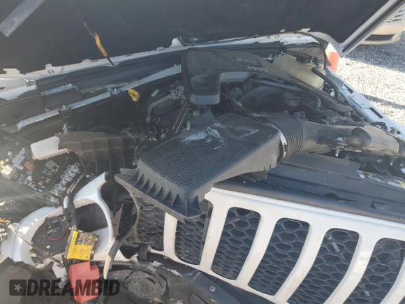 2021 Jeep Gladiator Freedom z VIN 1C6HJTAGXML557586, wystawiony jako Copart lot #43510795 z przebiegiem Nie podano mil oraz Szkoda całkowita • Salvage title. Historia ofert i sprzedaży dostępna na DreamBid. Obrazek 12.