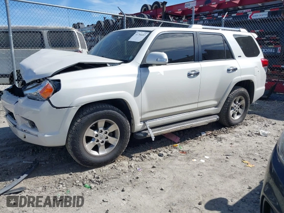 2013 Toyota 4Runner SR5 with VIN JTEZU5JR6D5052159, listed as a IAAI auction lot 41704453 with 188,276 mi miles and . Bid and sale history available at DreamBid. Image 17.