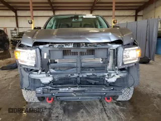 2022 GMC Canyon 4WD AT4 z VIN 1GTG6FEN0N1162393, wystawiony jako Copart lot #55286065 z przebiegiem 55 185 mil mil oraz Szkoda całkowita • Salvage title. Historia ofert i sprzedaży dostępna na DreamBid. Obrazek 5.