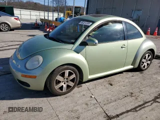 2006 Volkswagen New Beetle Coupe with VIN 3VWRW31C26M411435, listed as a Copart auction lot 46451285 with 127,828 mi miles and Salvage Title. Bid and sale history available at carsss.com. Image 1.