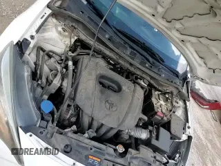 2020 Toyota Yaris LE z VIN 3MYDLBJVXLY704474, wystawiony jako Copart lot #69654555 z przebiegiem 132 998 mil mil oraz Szkoda całkowita • Salvage title. Historia ofert i sprzedaży dostępna na DreamBid. Obrazek 14.