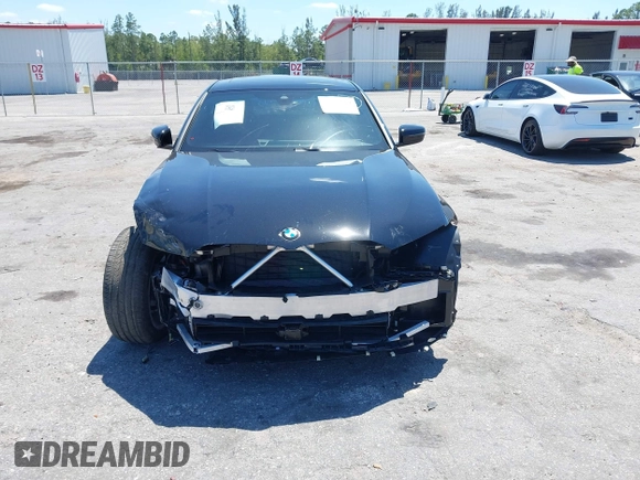 2025 BMW 3 Series 330i with VIN 3MW69CW08S8F16752, listed as a IAAI auction lot 42023109 with 3,031 mi miles and . Bid and sale history available at DreamBid. Image 12.
