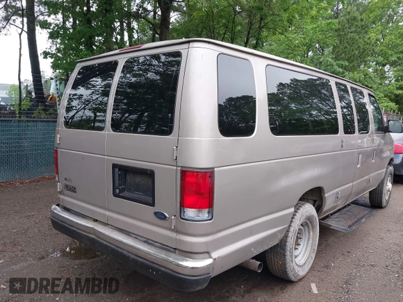 2001 Ford Econoline Passenger XL с VIN 1FBSS31S71HB54782, выставлен на аукционе IAAI как лот 42265547 с пробегом 193 341 миль миль и . История ставок и продаж доступна на DreamBid. Изображение 6.