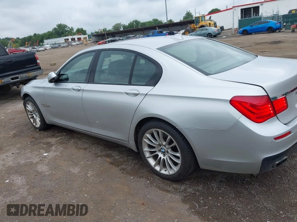2011 BMW 7 Series 750i xDrive with VIN WBAKC6C57BC395254, listed as a IAAI auction lot 42719449 with 212,096 mi miles and . Bid and sale history available at DreamBid. Image 15.