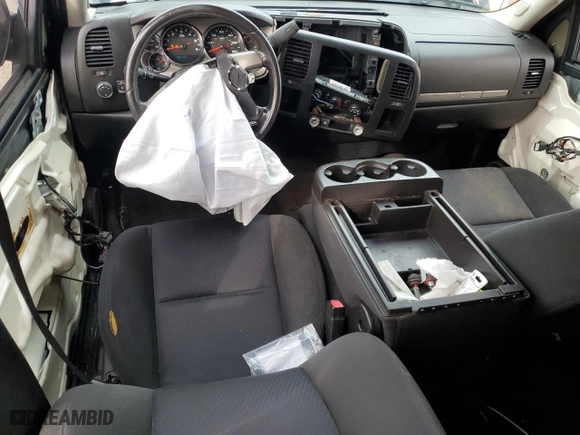 2010 Chevrolet Silverado 1500 LT with VIN 3GCRCSE05AG120165, listed as a Copart auction lot 45099255 with 177,908 mi miles and Salvage Title. Bid and sale history available at carsss.com. Image 8.