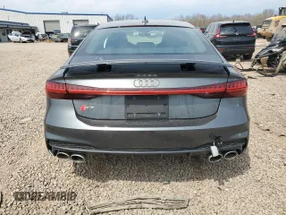 2024 Audi S7 z VIN WAURFBF20RN018764, wystawiony jako Copart lot #53886985 z przebiegiem 8 496 mil mil oraz Szkoda całkowita • Salvage title. Historia ofert i sprzedaży dostępna na DreamBid. Obrazek 6.