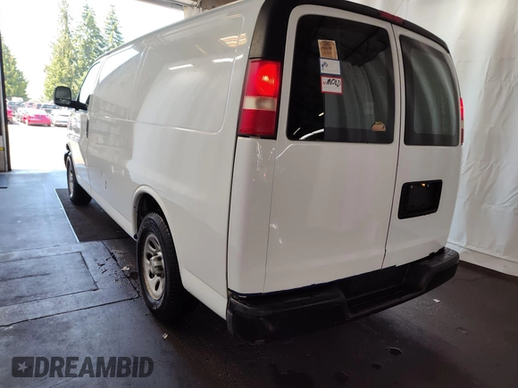 2012 Chevrolet Express Cargo with VIN 1GCSGAFX3C1188347, listed as a IAAI auction lot 42641433 with 186,234 mi miles and . Bid and sale history available at DreamBid. Image 5.