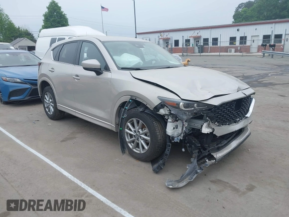 2024 Mazda CX-5 S Select with VIN JM3KFBBLXR0501783, listed as a IAAI auction lot 42121513 with 17,349 mi miles and . Bid and sale history available at DreamBid. Image 1.