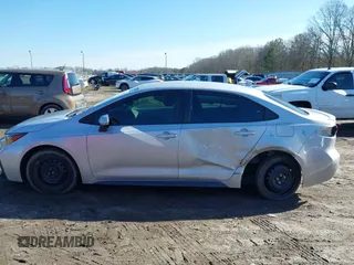2021 Toyota Corolla SE with VIN 5YFS4MCE3MP060068, listed as a IAAI auction lot 41443006 with 49,856 mi miles. Bid and sale history available at carsss.com. Image 14.