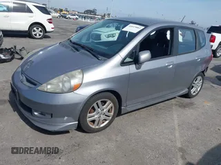 2007 Honda Fit Sport with VIN JHMGD38637S031947, listed as a IAAI auction lot 41613883 with 250,981 mi miles. Bid and sale history available at carsss.com. Image 2.