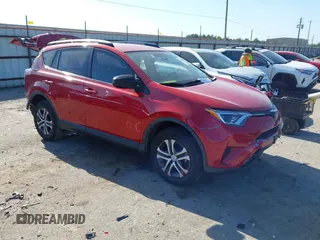 2017 Toyota RAV4 LE z VIN JTMZFREV8HJ118589, wystawiony jako IAAI lot #41975906 z przebiegiem 77 934 mil mil oraz . Historia ofert i sprzedaży dostępna na DreamBid. Obrazek 1.