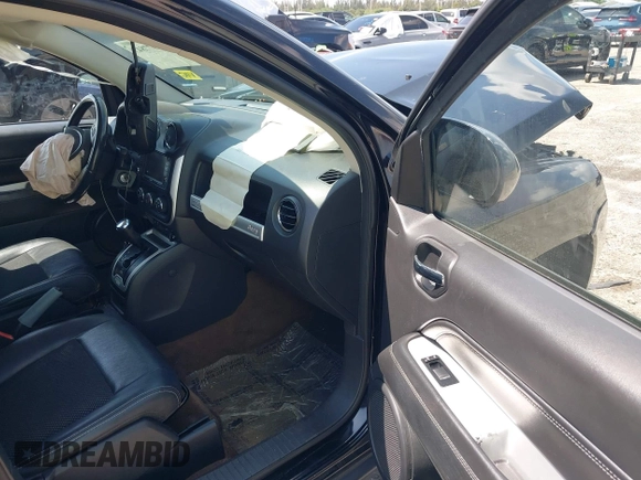 2016 Jeep Compass High Altitude with VIN 1C4NJDEB6GD712665, listed as a IAAI auction lot 41977843 with 127,322 mi miles and . Bid and sale history available at DreamBid. Image 5.