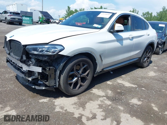 2025 BMW X4 xDrive30i with VIN 5UX33DT03S9X59312, listed as a IAAI auction lot 42531616 with 8,189 mi miles and . Bid and sale history available at DreamBid. Image 18.
