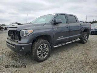 2018 Toyota Tundra SR5 with VIN 5TFDY5F13JX725334, listed as a Copart auction lot 59683765 with 92,301 mi miles and Salvage title. Bid and sale history available at DreamBid. Image 1.
