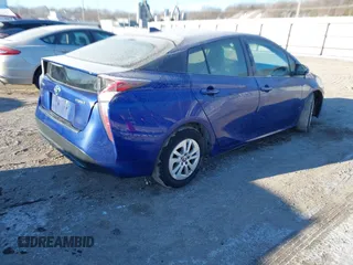 2018 Toyota Prius Two with VIN JTDKBRFU4J3597557, listed as a IAAI auction lot 41628706 with 141,555 mi miles. Bid and sale history available at carsss.com. Image 4.