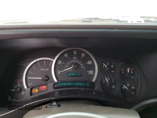 2003 Cadillac Escalade EXT z VIN 3GYEK63N13G145634, wystawiony jako Copart lot #47593375 z przebiegiem 287 512 mil mil oraz Nie do naprawy. Historia ofert i sprzedaży dostępna na DreamBid. Obrazek 9.