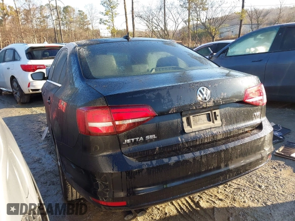 2016 Volkswagen Jetta Sedan 1.8T SEL with VIN 3VWL07AJXGM223308, listed as a IAAI auction lot 41440267 with 94,704 mi miles. Bid and sale history available at carsss.com. Image 3.