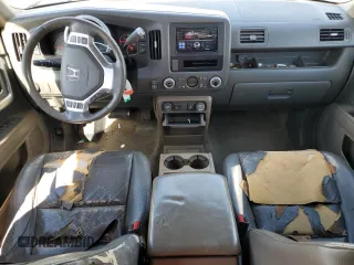 2006 Honda Ridgeline RTL with VIN 2HJYK16546H526492, listed as a Copart auction lot 49351695 with 193,622 mi miles and Salvage Title. Bid and sale history available at DreamBid. Image 8.