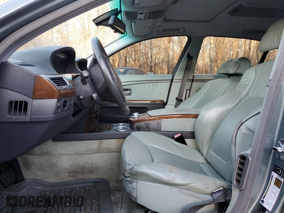 2005 BMW 7 Series 745Li с VIN WBAGN63585DS60007, выставлен на аукционе Copart как лот 42317325 с пробегом Не указан миль и Списание • Salvage title. История ставок и продаж доступна на DreamBid. Изображение 7.