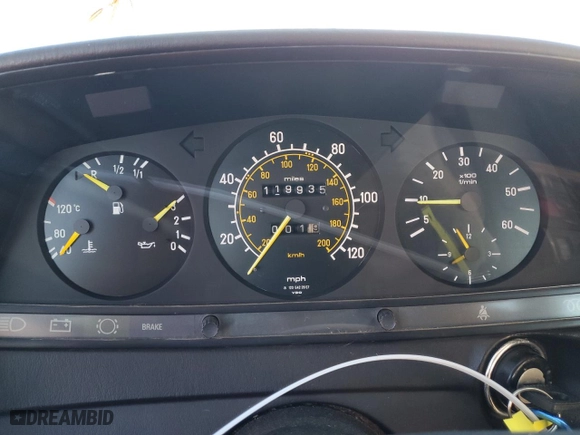 1984 Mercedes-Benz 300 Series 300D-T with VIN WDBAB33A3EA056616, listed as a Copart auction lot 49701345 with 119,935 mi miles and Clean Title. Bid and sale history available at carsss.com. Image 9.
