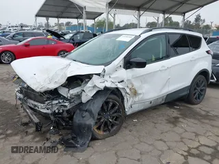 2017 Ford Escape SE with VIN 1FMCU0GD0HUD77275, listed as a IAAI auction lot 41890360 with 94,914 mi miles. Bid and sale history available at carsss.com. Image 2.