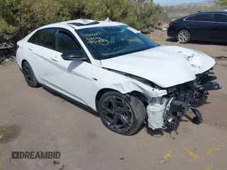 2025 Hyundai Elantra N Line z VIN KMHLR4DF5SU864350, wystawiony jako IAAI lot #42072593 z przebiegiem 7 092 mil mil oraz . Historia ofert i sprzedaży dostępna na DreamBid. Obrazek 1.