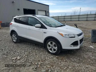 2014 Ford Escape SE with VIN 1FMCU0GX0EUC17869, listed as a Copart auction lot 55393515 with 127,110 mi miles and Clean Title. Bid and sale history available at carsss.com. Image 4.