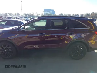 2019 Kia Sorento LX V6 with VIN 5XYPG4A53KG594088, listed as a IAAI auction lot 41249727 with 32,631 mi miles. Bid and sale history available at carsss.com. Image 14.