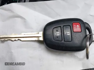 2015 Toyota RAV4 LE z VIN 2T3BFREV3FW354504, wystawiony jako IAAI lot #42353690 z przebiegiem 128 538 mil mil oraz . Historia ofert i sprzedaży dostępna na DreamBid. Obrazek 11.