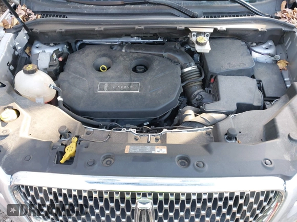 2019 Lincoln MKC Select with VIN 5LMCJ2D97KUL16479, listed as a IAAI auction lot 41789894 with 45,700 mi miles. Bid and sale history available at carsss.com. Image 10.