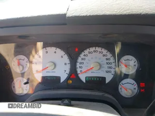 2003 Dodge 1500 ST z VIN 1D7HU18D33J644973, wystawiony jako IAAI lot #41992108 z przebiegiem 176 023 mil mil oraz . Historia ofert i sprzedaży dostępna na DreamBid. Obrazek 7.
