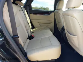 2018 Cadillac XT5 Luxury FWD with VIN 1GYKNCRS5JZ121954, listed as a IAAI auction lot 41627999 with NaN miles. Bid and sale history available at carsss.com. Image 8.