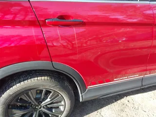2022 Mitsubishi Eclipse Cross LE z VIN JA4ATVAA2NZ028668, wystawiony jako IAAI lot #42002943 z przebiegiem 77 067 mil mil oraz . Historia ofert i sprzedaży dostępna na DreamBid. Obrazek 6.