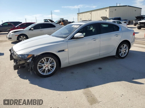 2018 Jaguar XE 25t Premium with VIN SAJAD4FX8JCP32379, listed as a Copart auction lot 72057744 with 55,313 mi miles and Clean Title. Bid and sale history available at carsss.com. Image 1.