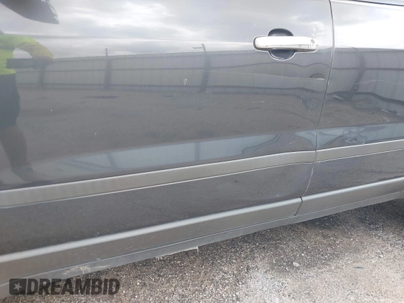 2012 Chevrolet Traverse LS with VIN 1GNKREED5CJ375122, listed as a IAAI auction lot 41993388 with 216,062 mi miles and . Bid and sale history available at DreamBid. Image 12.