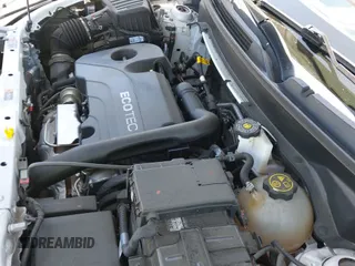 2022 Chevrolet Equinox RS with VIN 3GNAXMEV9NS153785, listed as a IAAI auction lot 42630834 with 54,924 mi miles and . Bid and sale history available at DreamBid. Image 19.