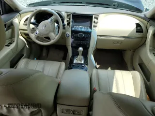 2017 Infiniti QX70 z VIN JN8CS1MW2HM412523, wystawiony jako Copart lot #57143005 z przebiegiem 79 564 mil mil oraz Szkoda całkowita • Salvage title. Historia ofert i sprzedaży dostępna na DreamBid. Obrazek 8.